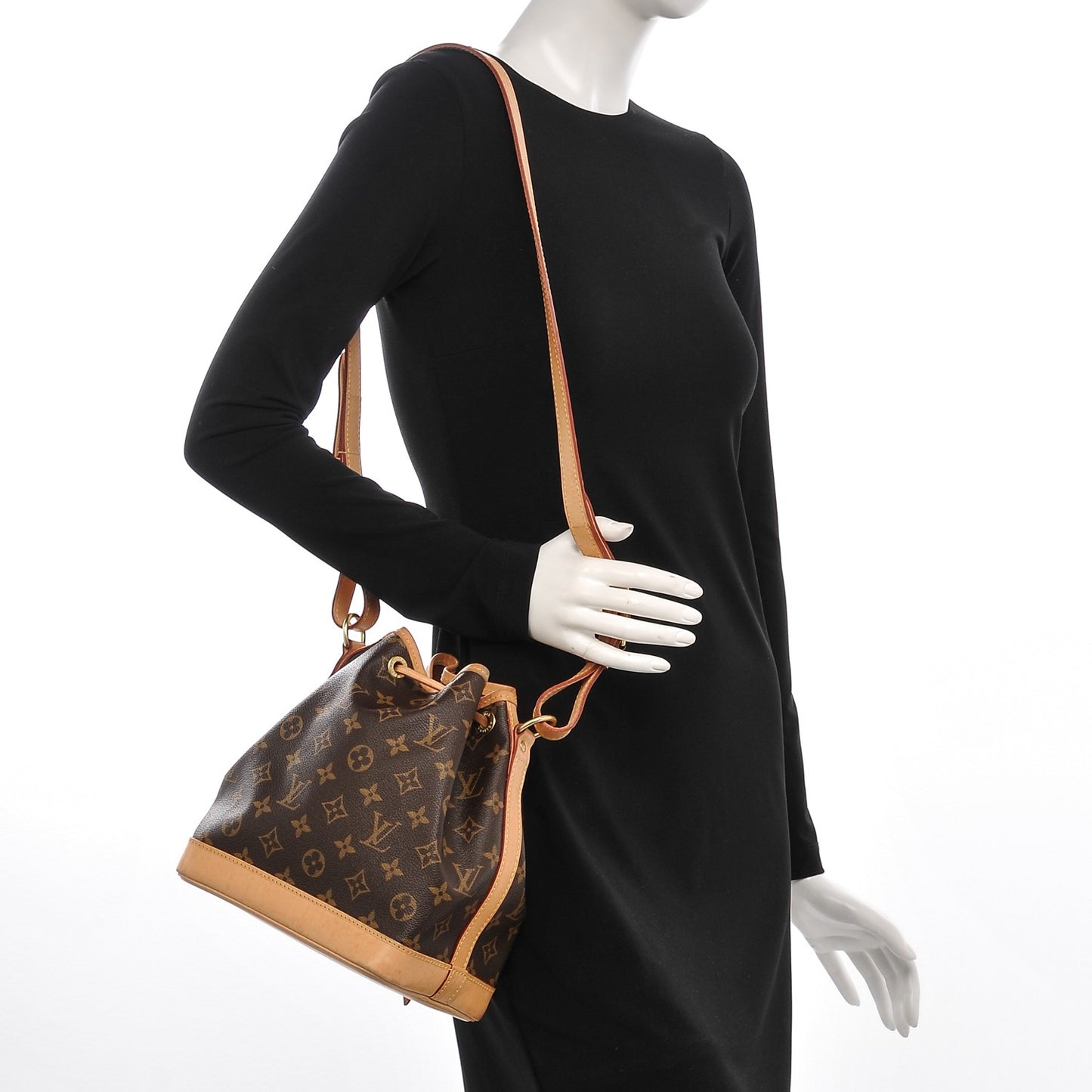 Monogram Noe BB