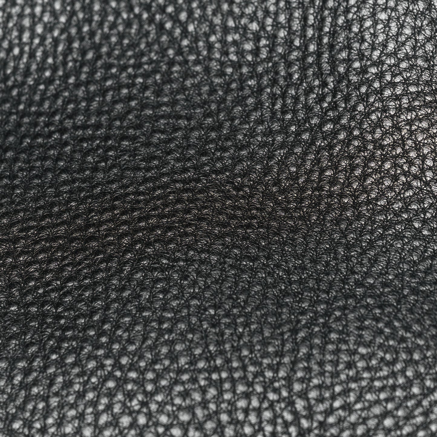 Vitello Daino Tote Black
