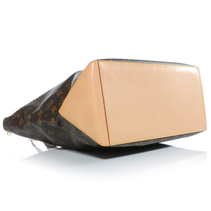 Louis Vuitton Monogram Cabas Mezzo 4 of 7