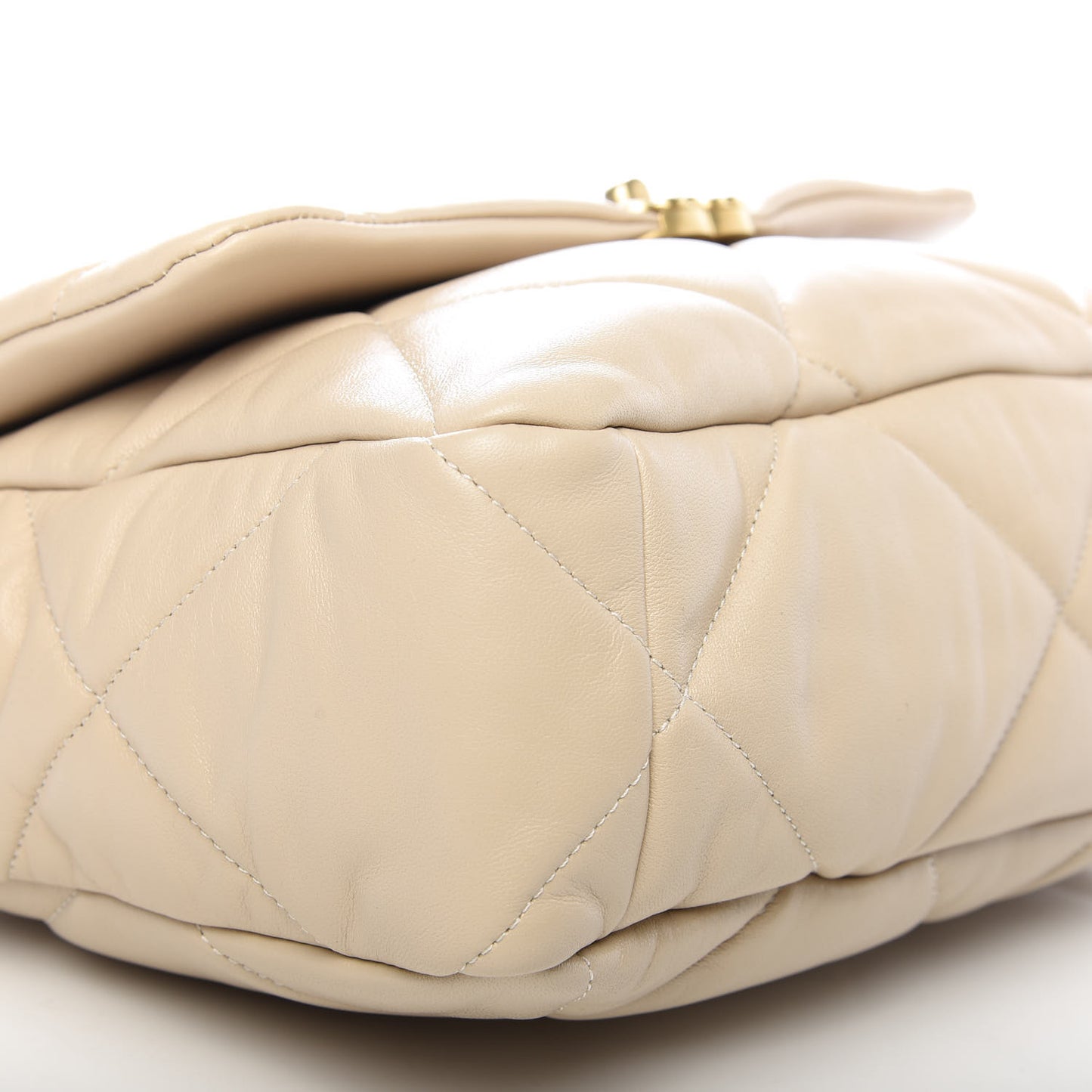 Quilted Large 19 Flap Beige