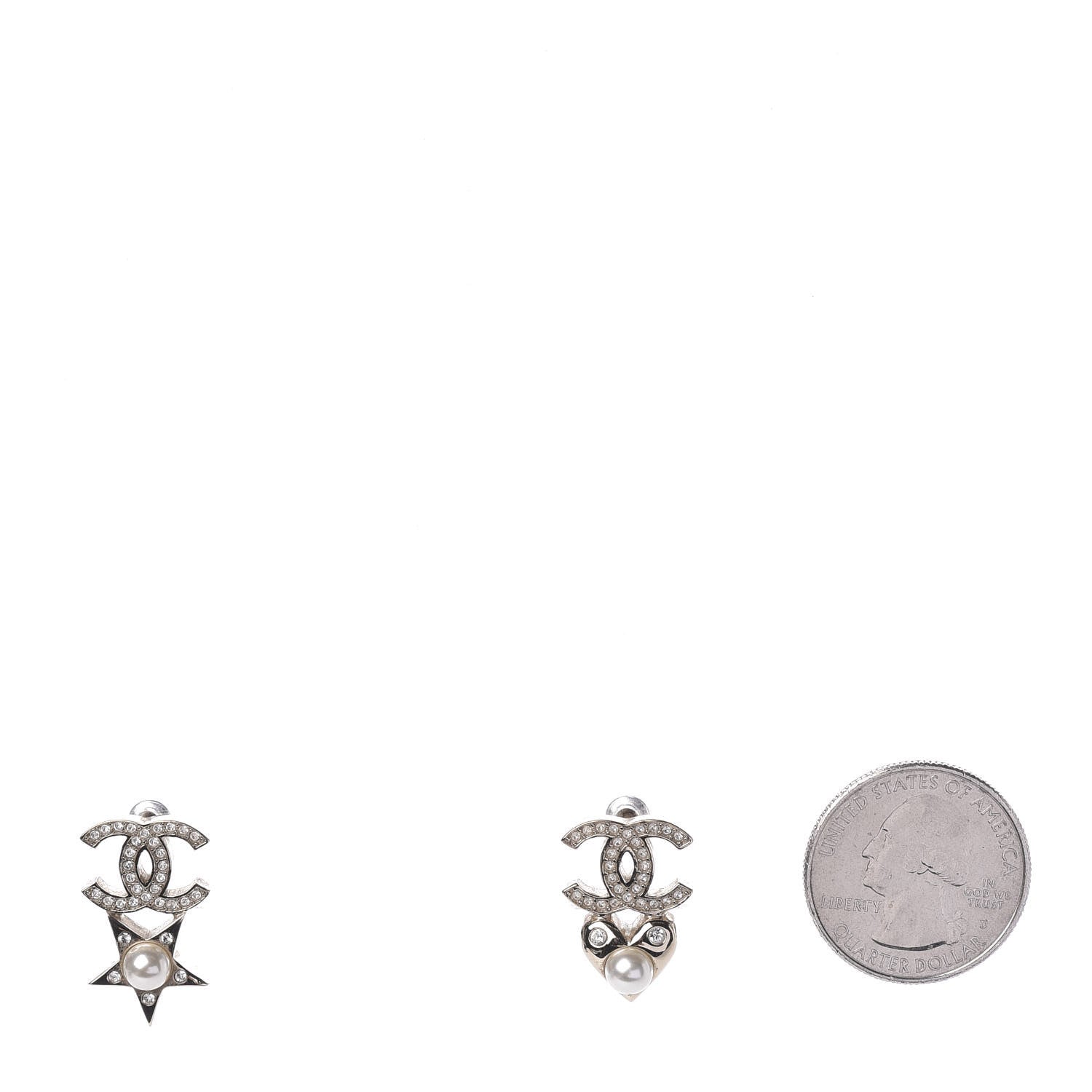 Chanel Crystal Pearl Charming Winter CC Star Heart Earrings Gold 2 of 5