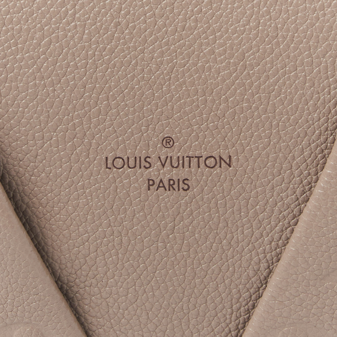 Louis Vuitton Empreinte V Tote MM Tourterelle 8 of 9