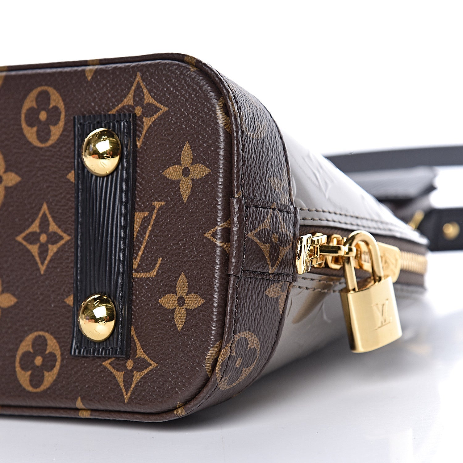 Louis Vuitton Vernis Epi Monogram Alma BB Champagne Metallise 9 of 10