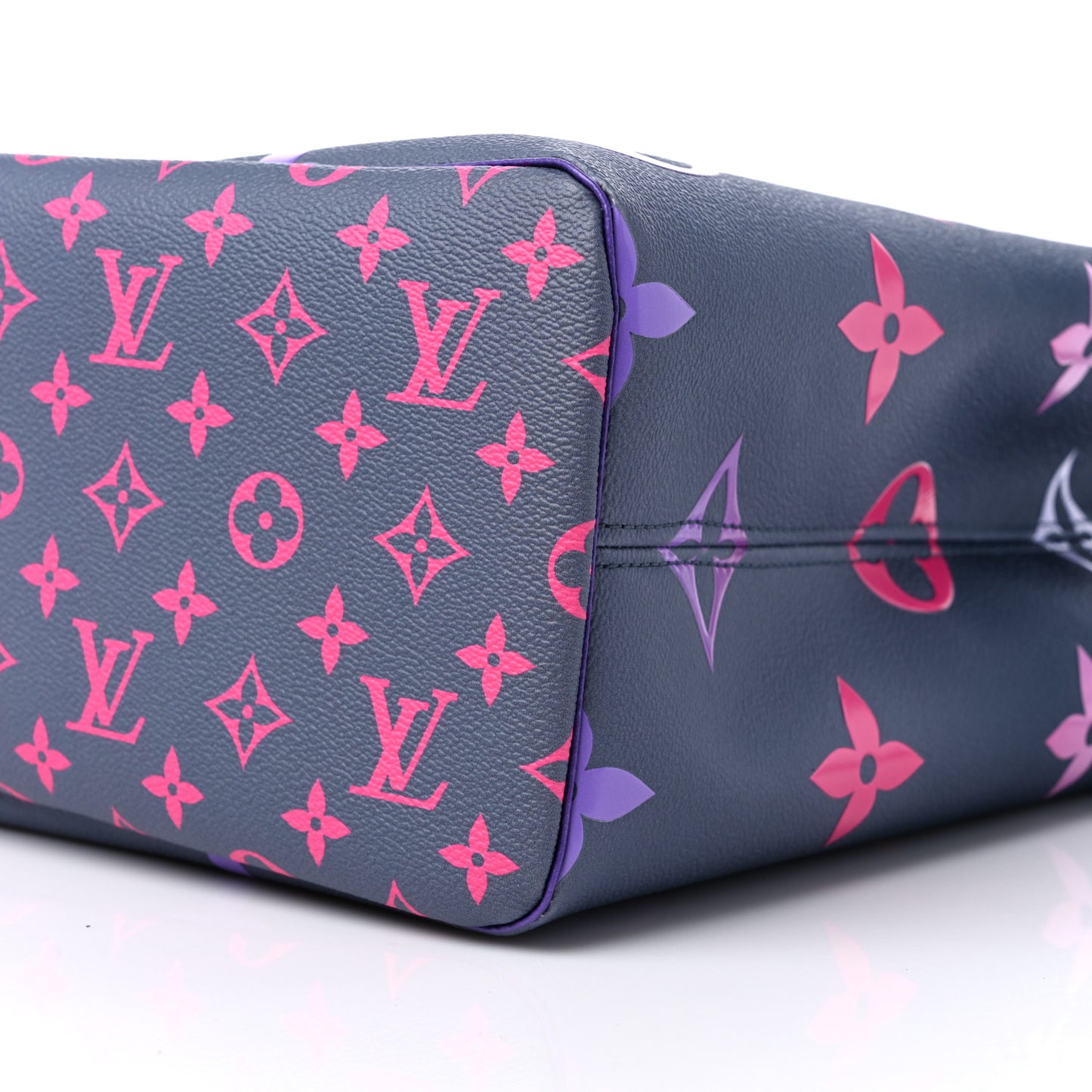 Monogram Giant Spring In The City Neverfull MM Midnight Fuchsia