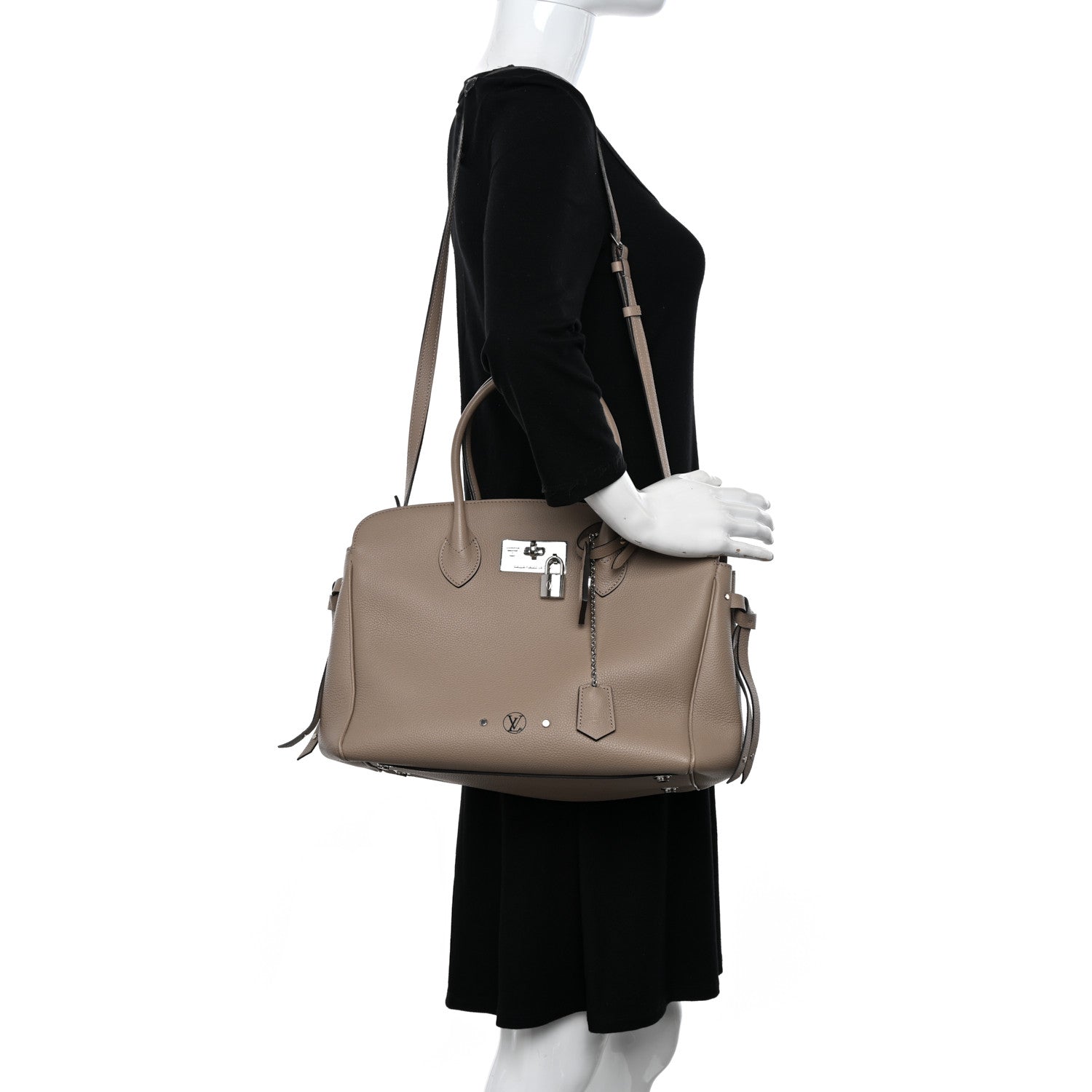 Louis Vuitton Veau Nuage Milla MM Tourterelle 2 of 11