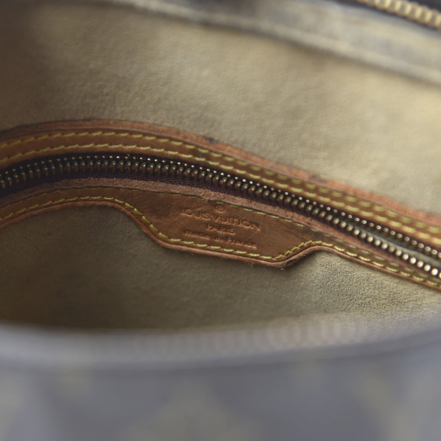 Louis Vuitton Monogram Looping GM 10 of 11