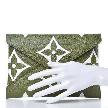 Louis Vuitton Monogram Giant Large Kirigami Pochette Kaki 2 of 6
