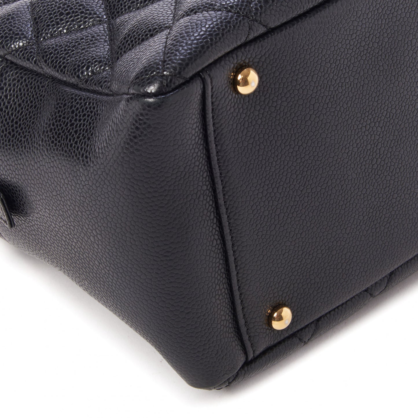 Caviar Quilted Petit Timeless Tote PTT Black