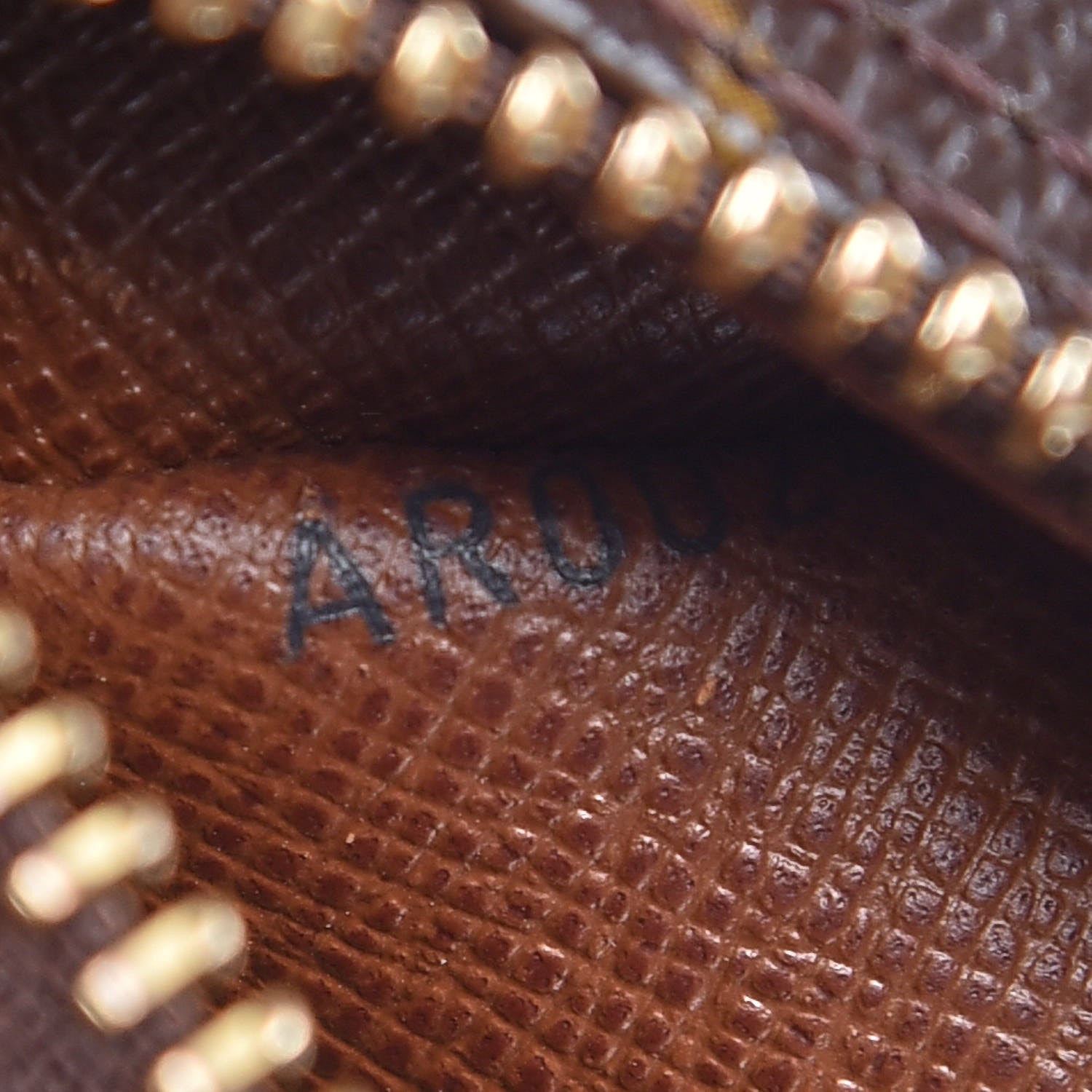 Louis Vuitton Monogram Nil 28 9 of 14