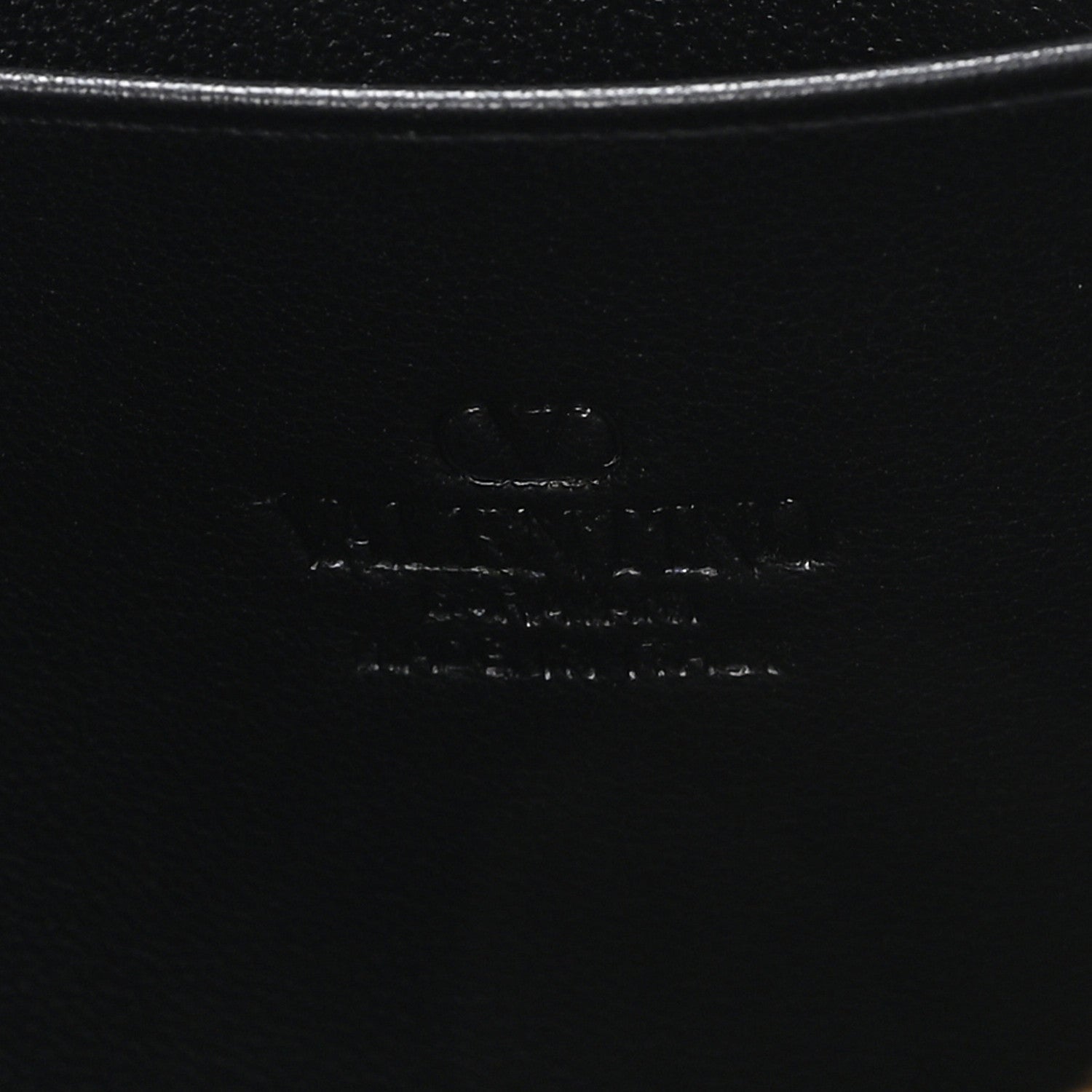 Valentino Garavani Nappa Vlogo Zip Pouch Butter Black 6 of 7