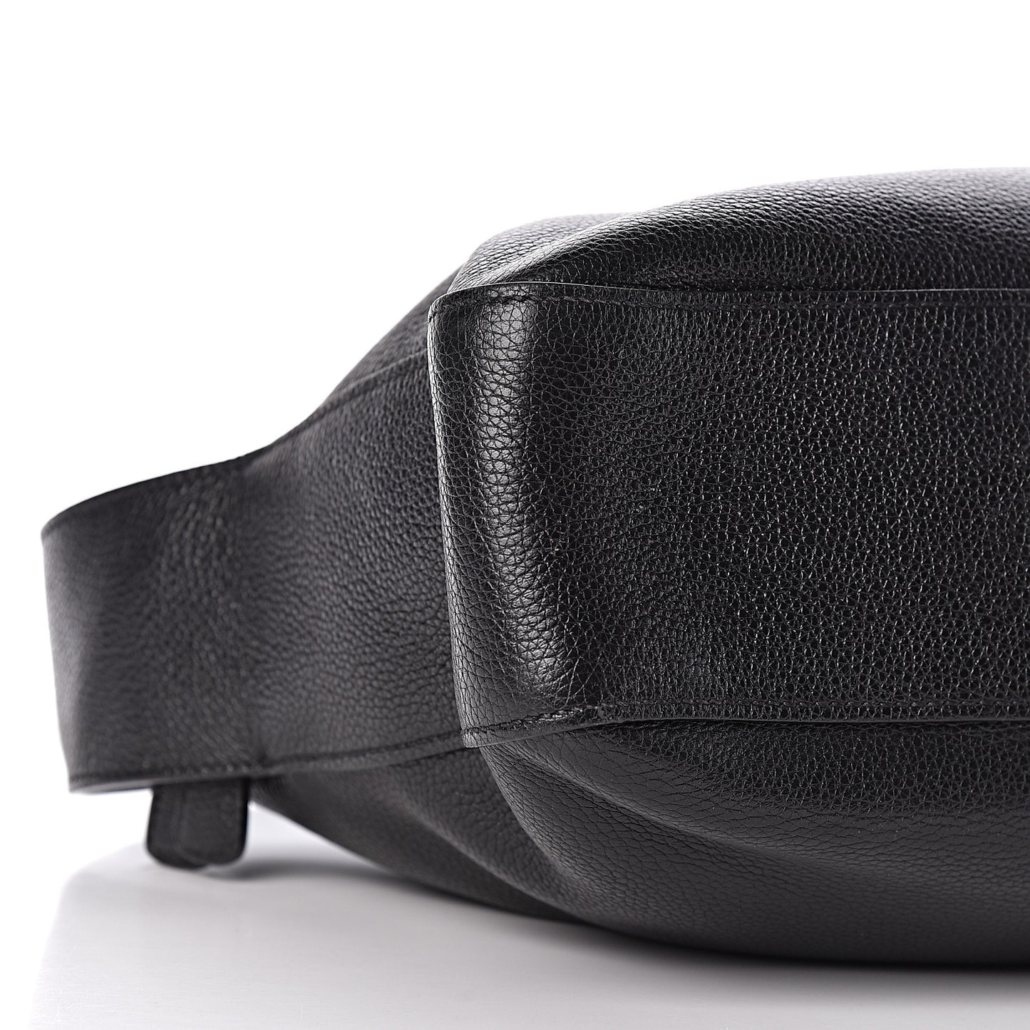 Vitello Daino Shoulder Bag Black