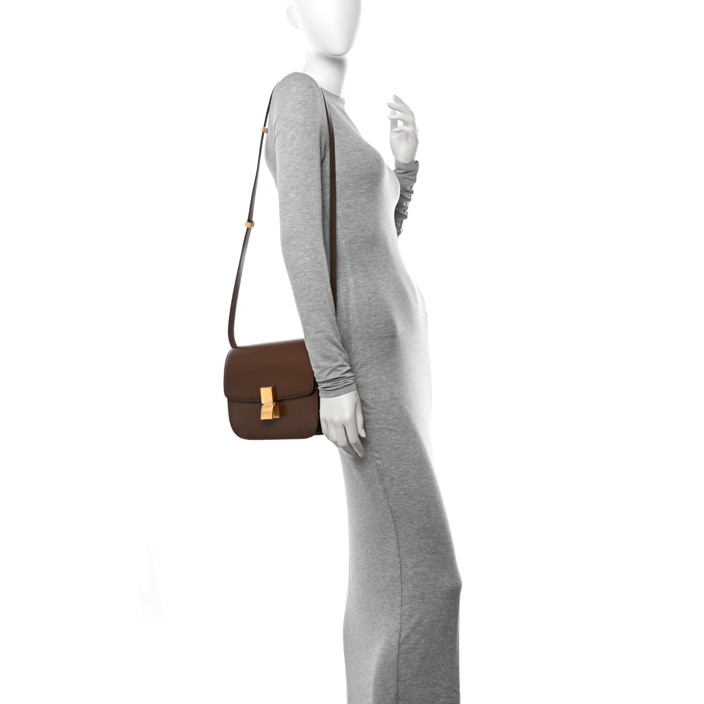 Box Calfskin Medium Classic Box Flap Bag Camel