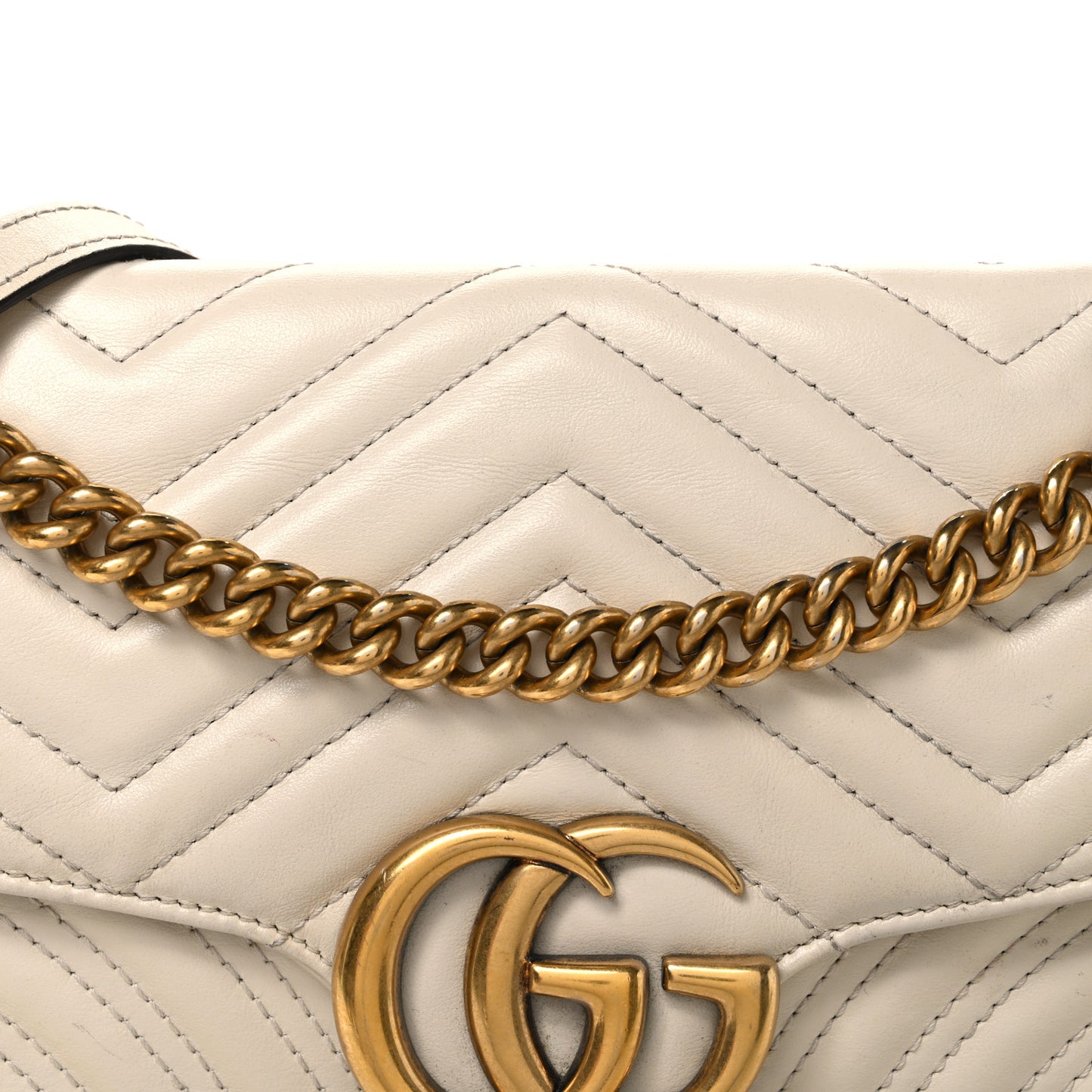 Calfskin Matelasse Small GG Marmont Shoulder Bag White