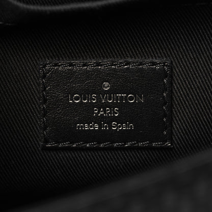 Louis Vuitton Damier Graphite 3D Studio Messenger 8 of 12