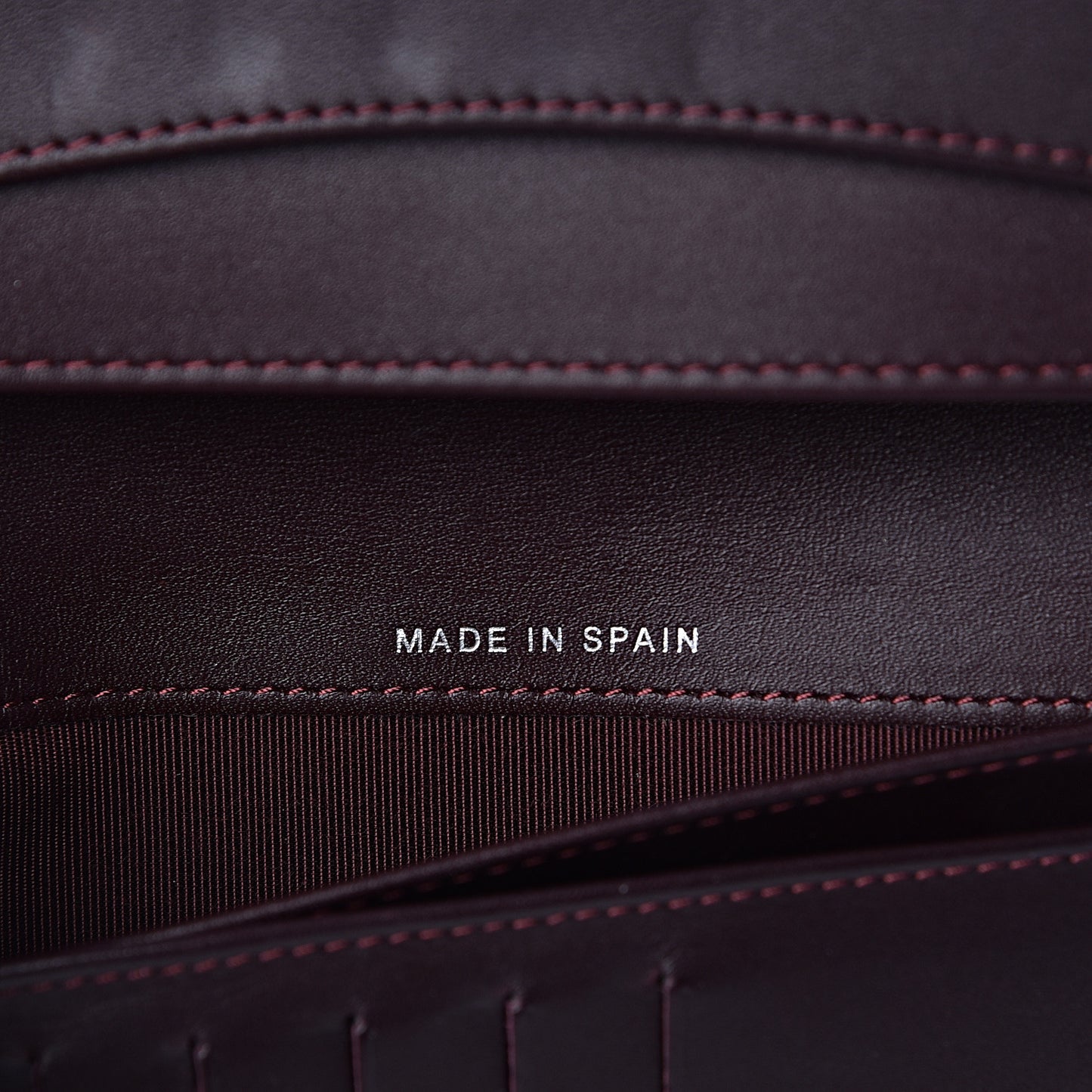 Caviar Quilted Yen Wallet Black