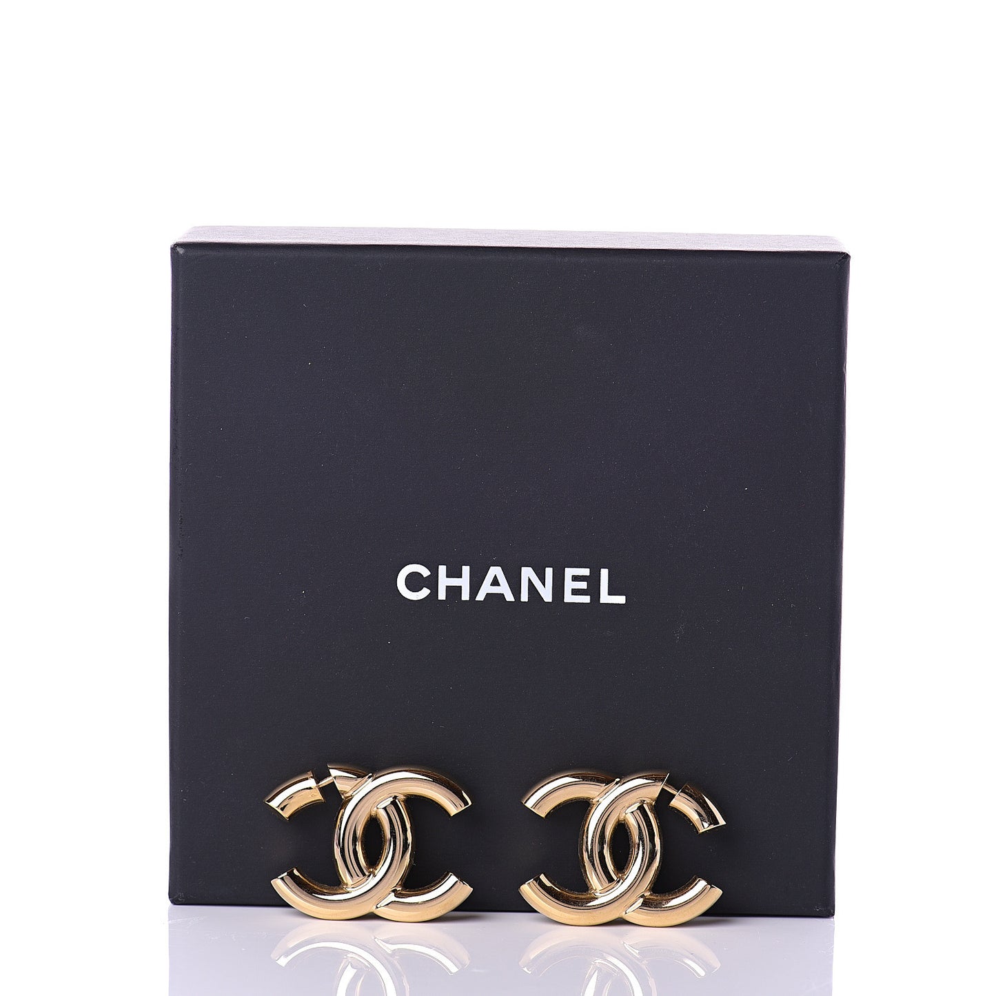 Metal CC Earrings Gold