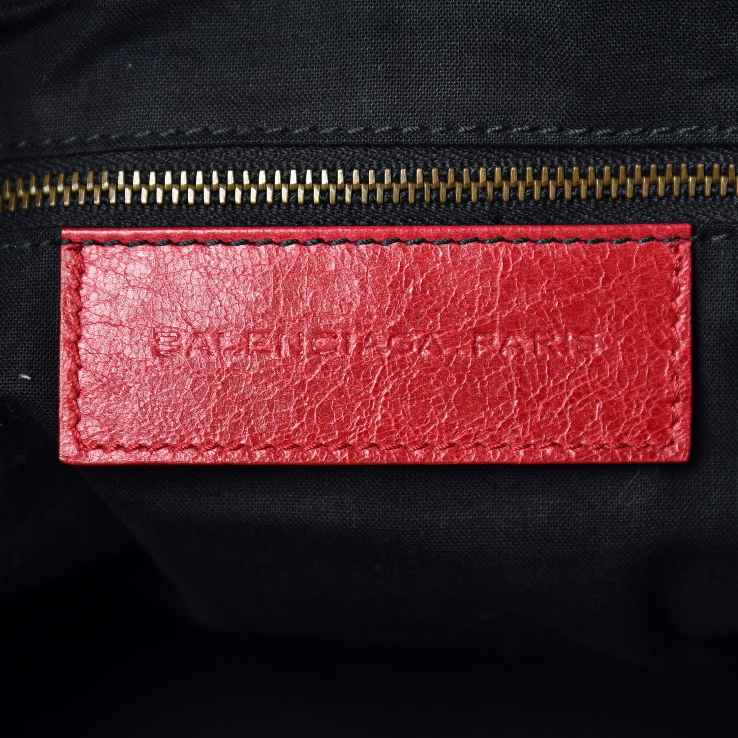 Balenciaga Chevre Classic Hardware Day Hobo Rouge Theatre 6 of 9