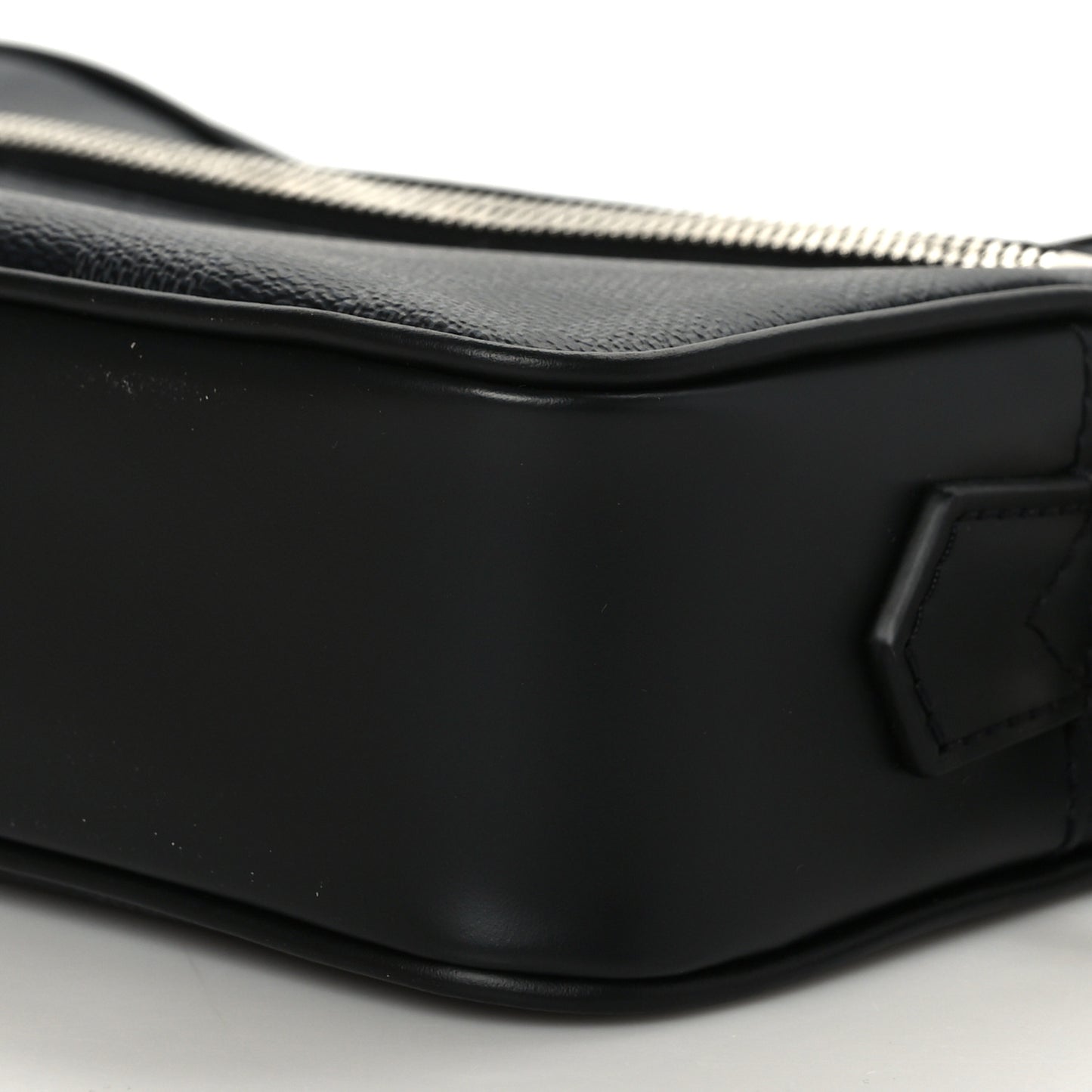 Damier Graphite Kasai Clutch