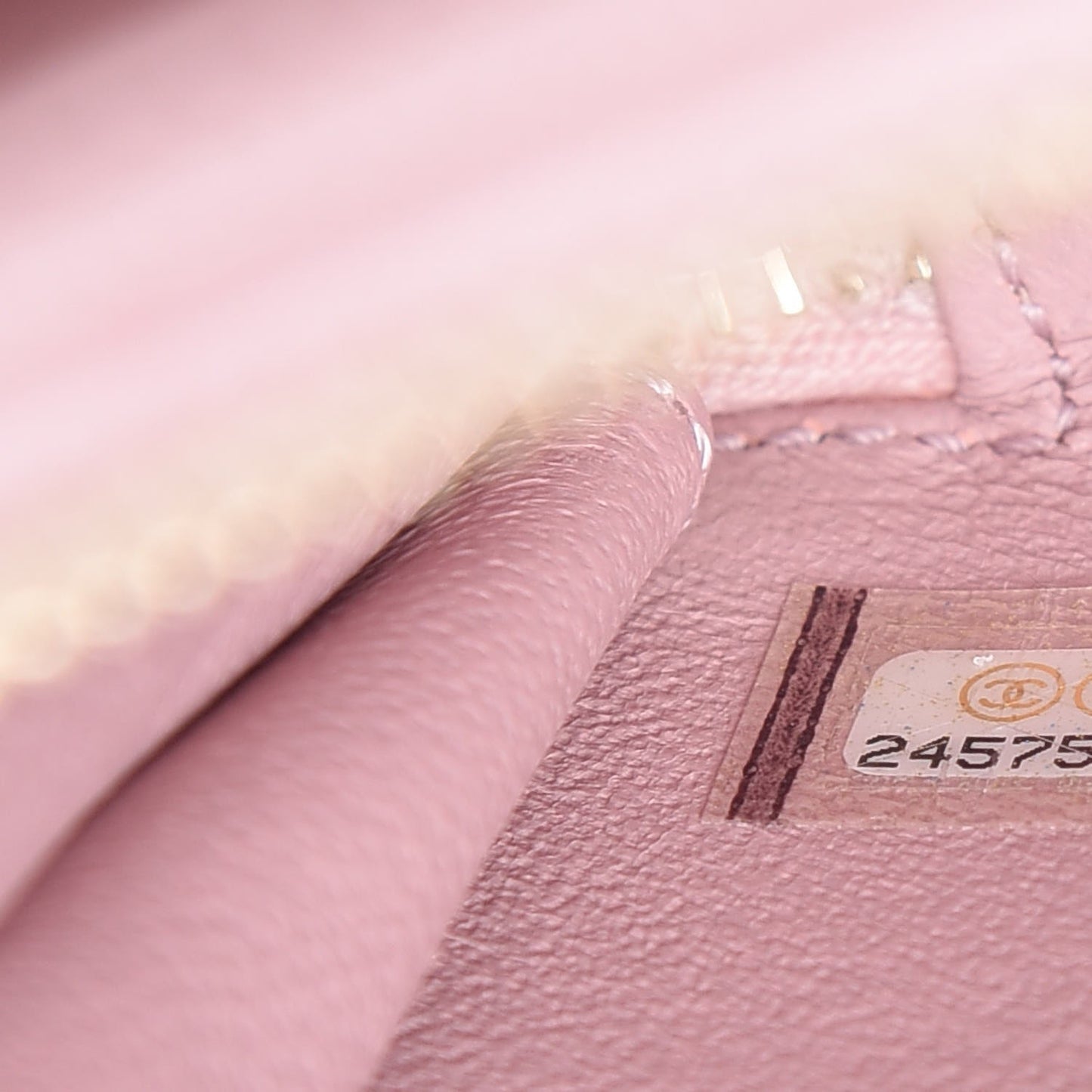 Caviar Quilted Mini Business Affinity Flap Light Pink