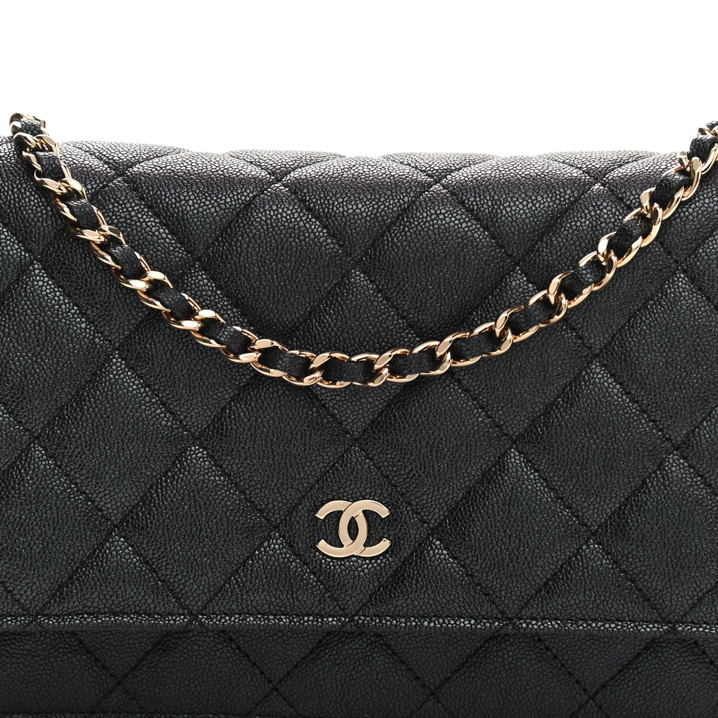 Iridescent Caviar Quilted Wallet On Chain WOC Black