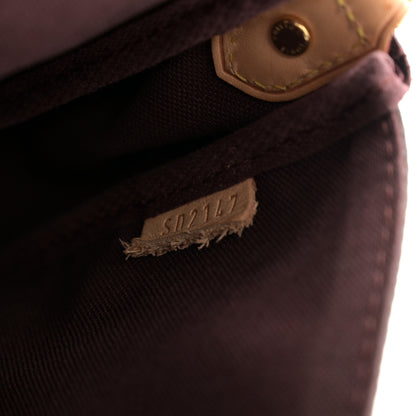 Louis Vuitton Monogram Favorite MM 8 of 12