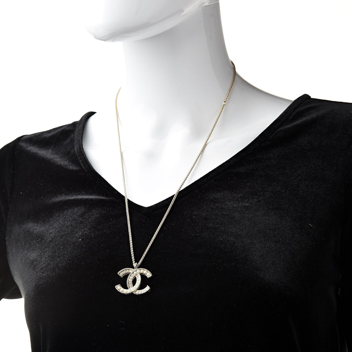 Pearl CC Pendant Necklace Light Gold