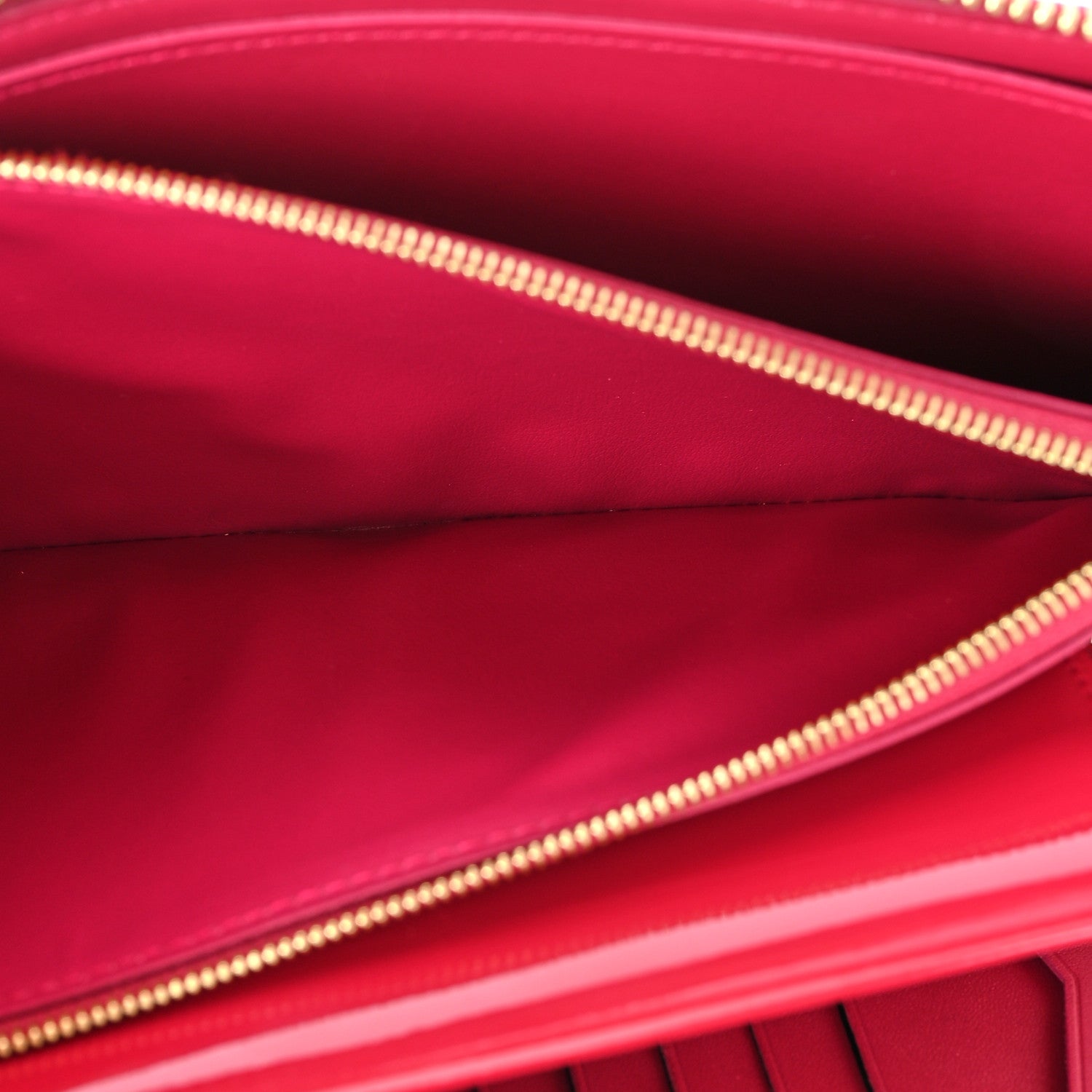 Louis Vuitton Vernis Monogram Daily Organizer Rose Indien 8 of 14