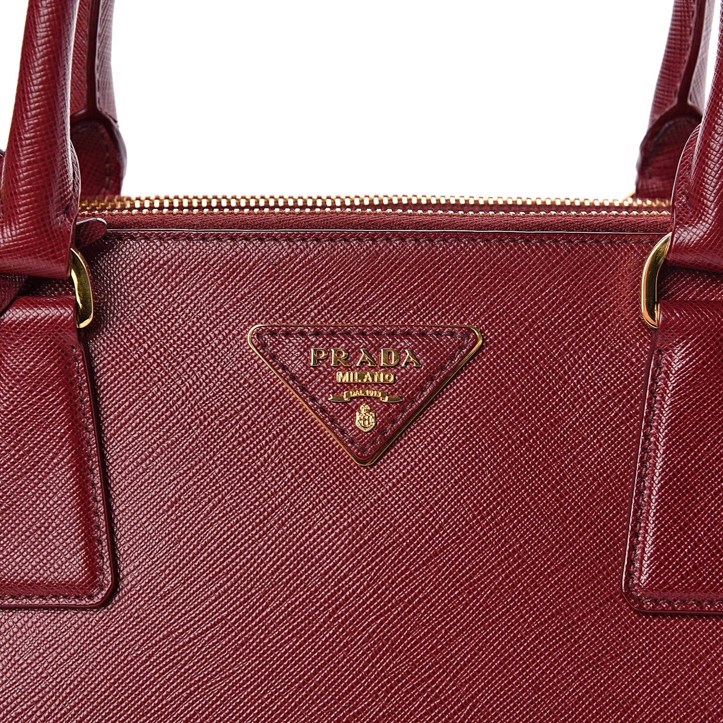 Saffiano Medium Galleria Double Zip Tote Cherry