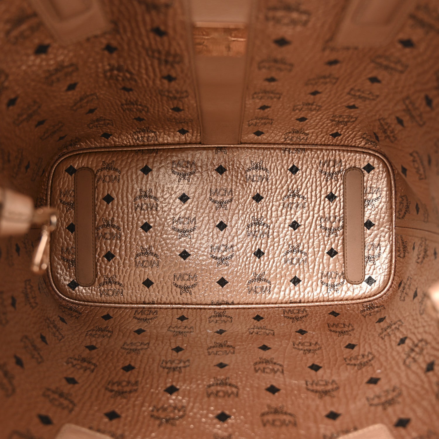 MCM Metallic Visetos Medium Liz Reversible Shopper Tote Champagne Gold 10 of 25