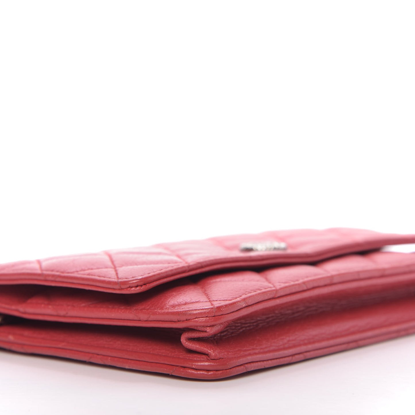 Calfskin Diamond Stitch Wallet On Chain WOC Red