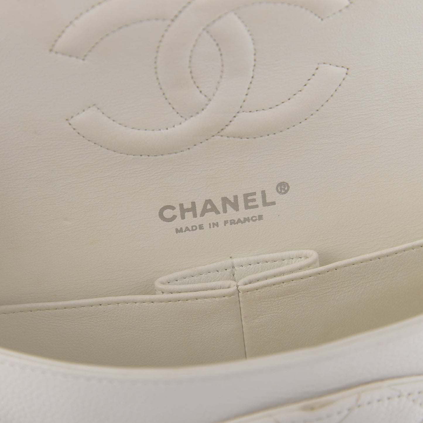 Caviar Quilted Medium Double Flap White