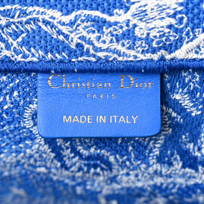 Christian Dior Canvas Embroidered Medium Dioriviera Toile De Jouy Book Tote Fluorescent Blue 6 of 11
