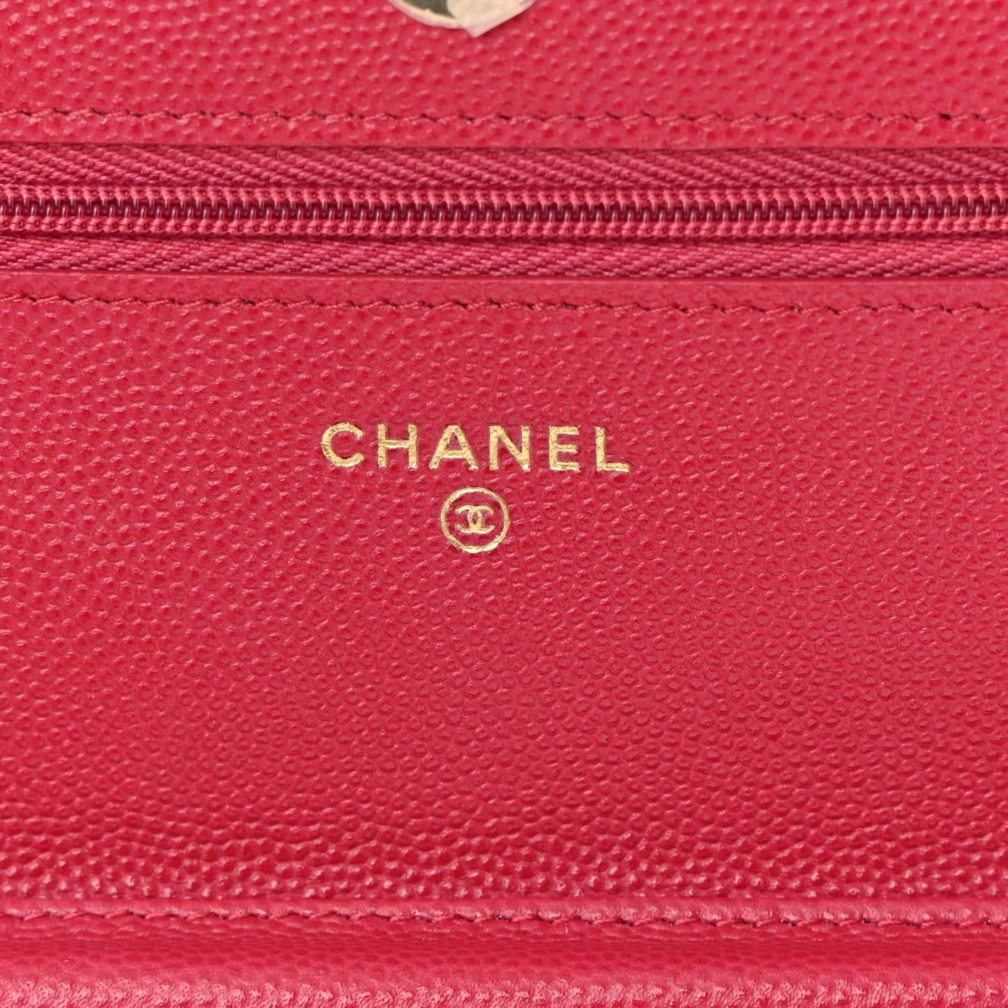 Caviar Quilted Wallet On Chain WOC Dark Pink