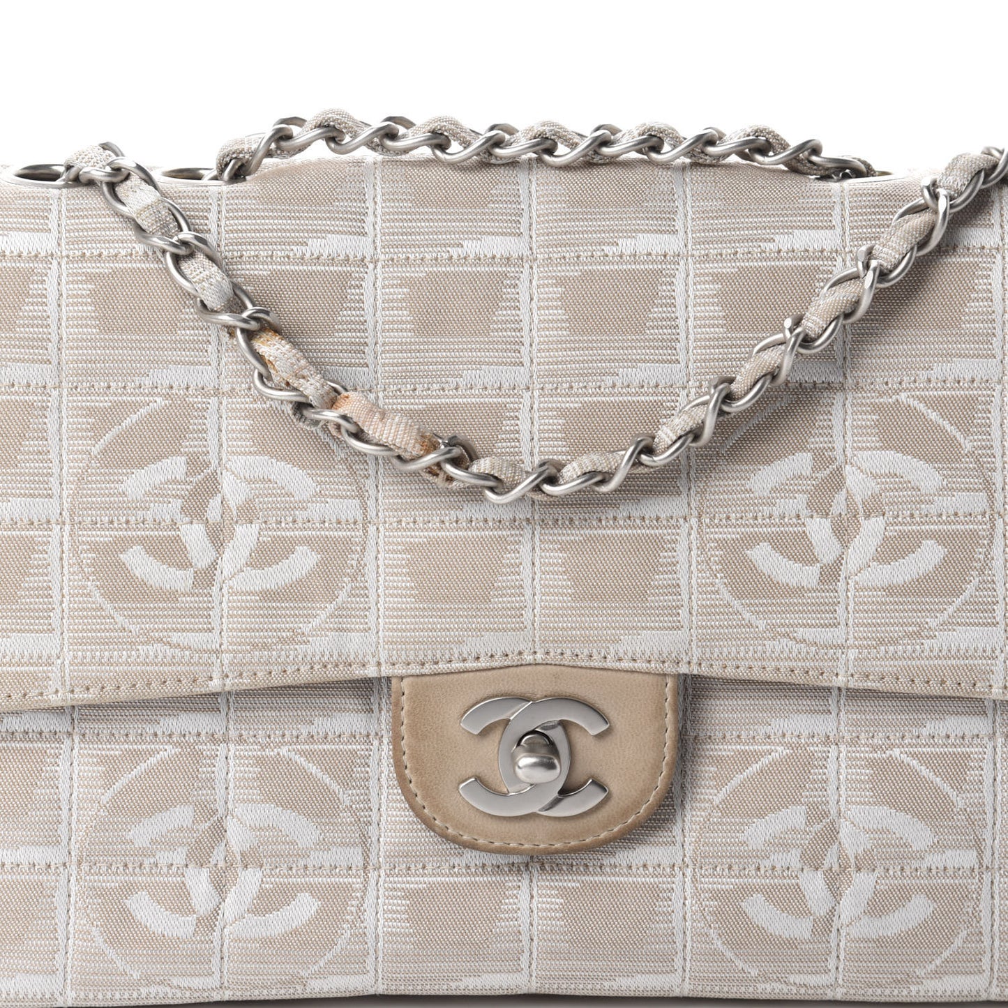 Nylon Medium Travel Flap Light Beige