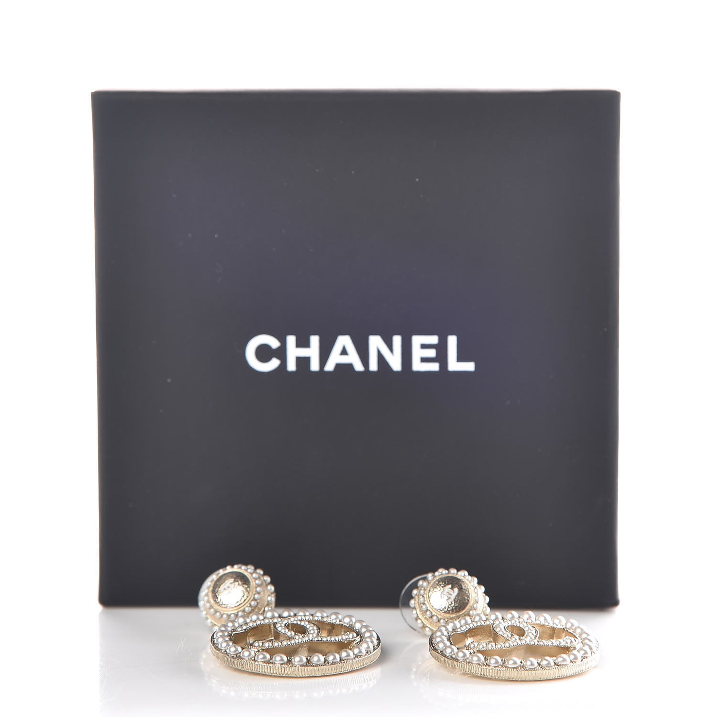 Pearl CC Drop Earrings Light Gold