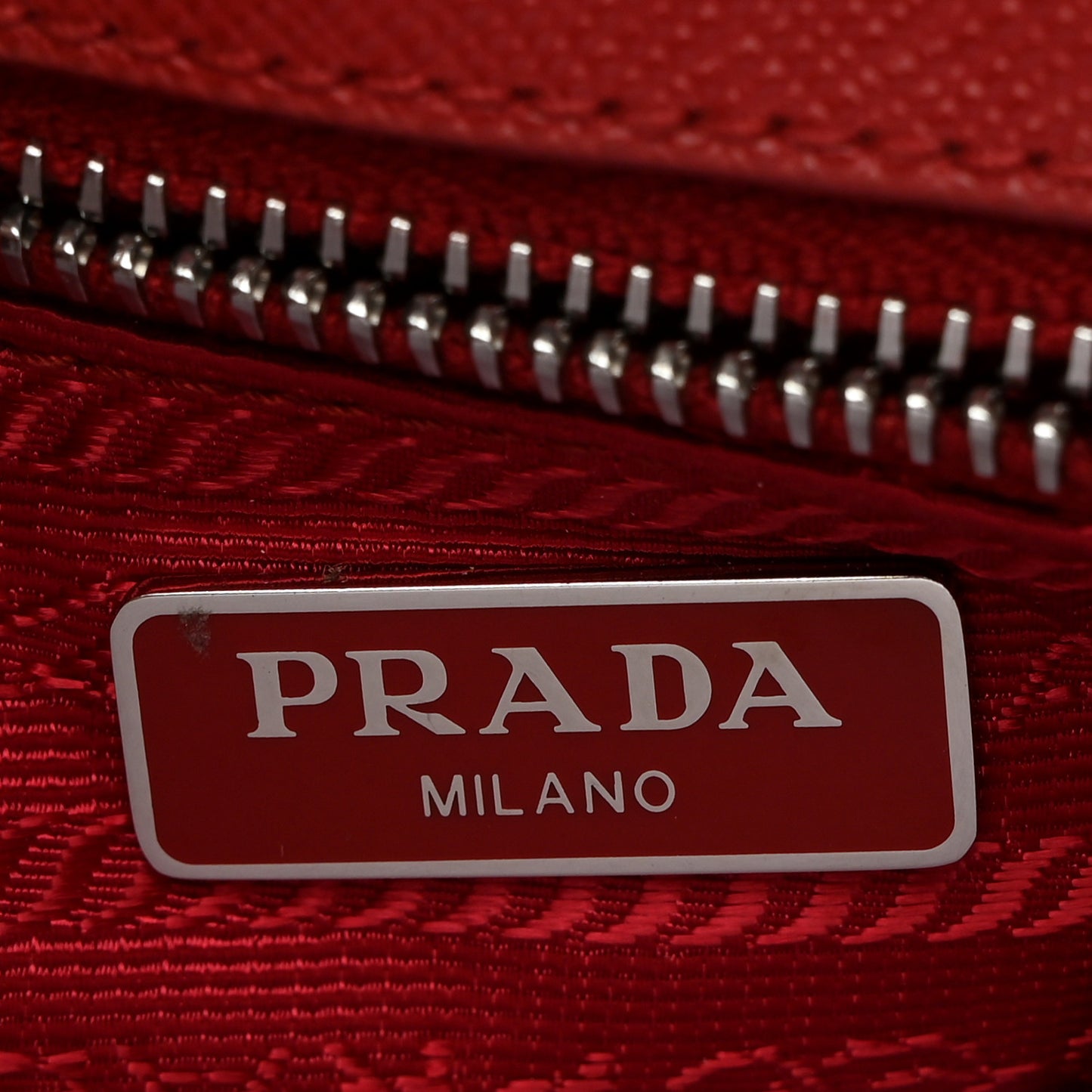 Saffiano Tessuto Nylon Chain Shoulder Bag Rosso