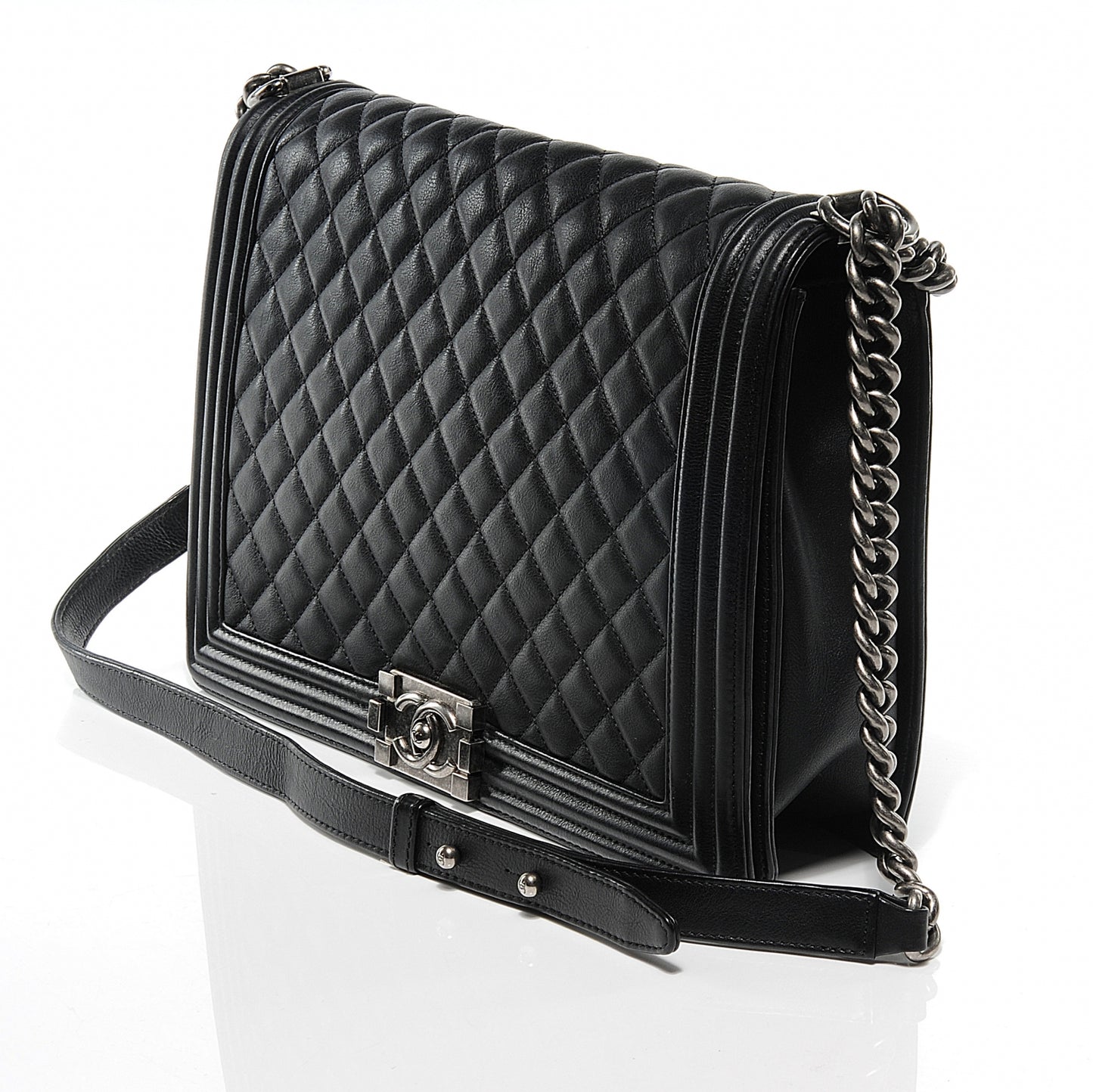 Calfskin Quilted Large Boy Flap Black