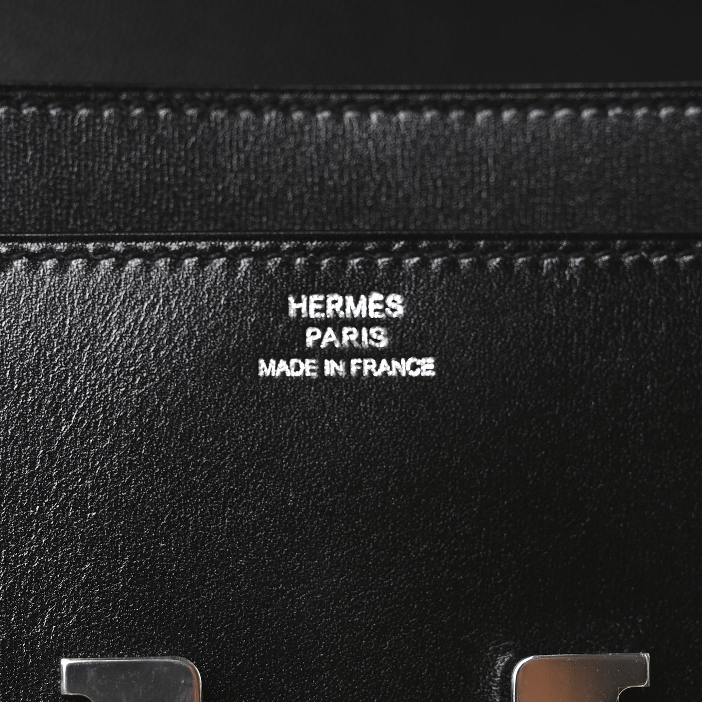Box Constance Long Wallet Black