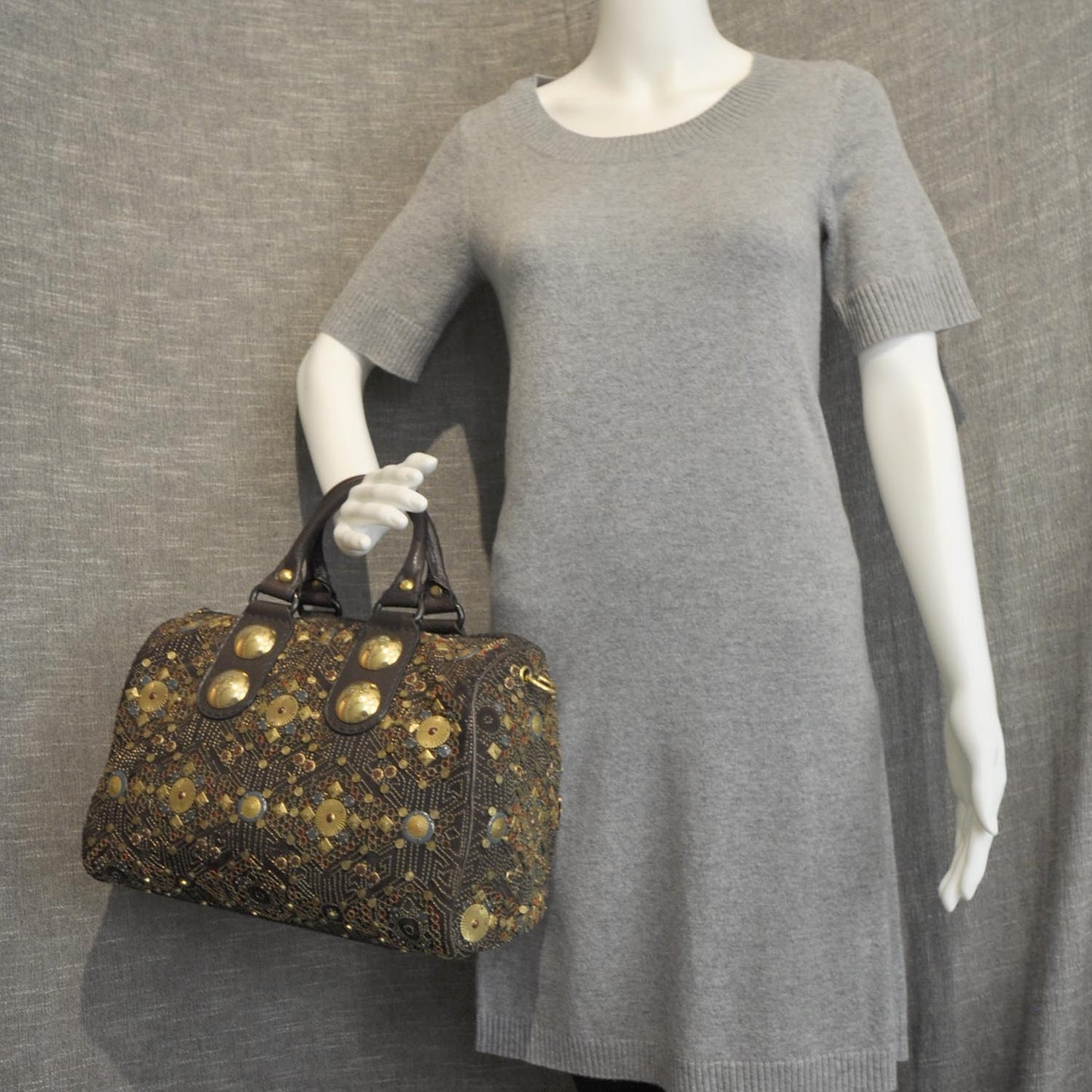Suede Metal Embroidery Babouska Medium Boston Brown