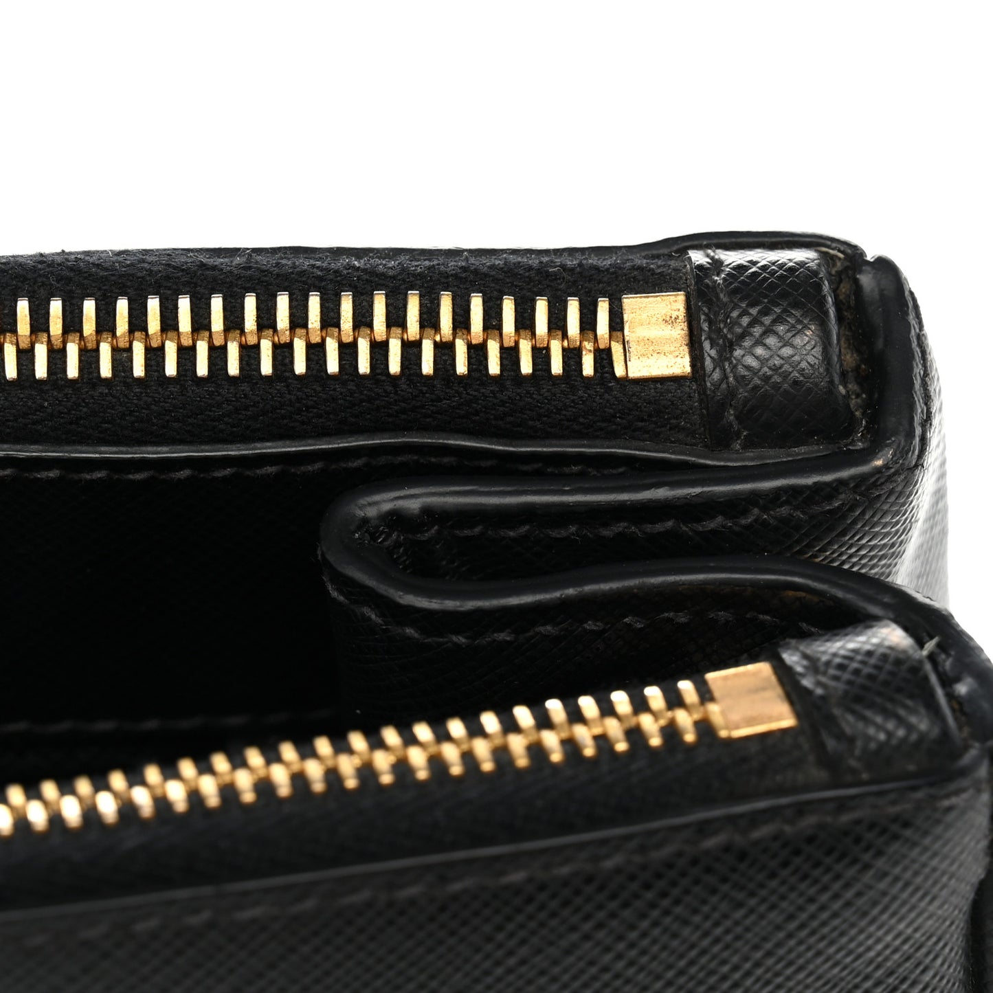 Saffiano Lux Medium Galleria Double Zip Tote Black
