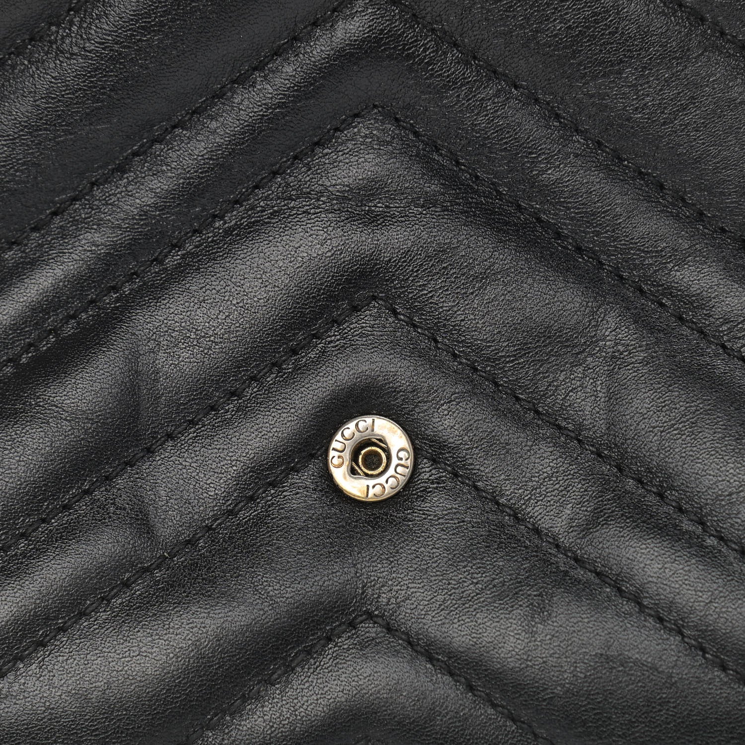 Gucci Calfskin Matelasse Mini GG Marmont Chain Wallet Black 17 of 17
