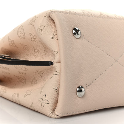 Louis Vuitton Mahina Muria Creme 7 of 8