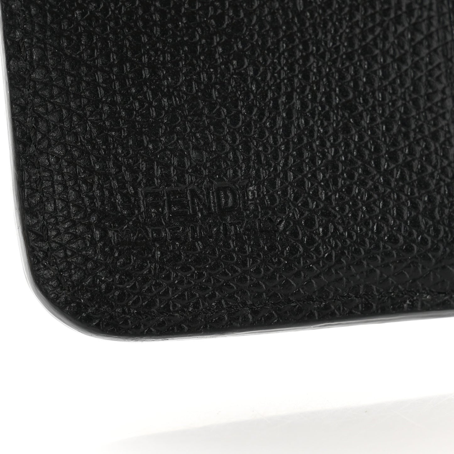 Vitello Cruise F is Fendi Wallet Black