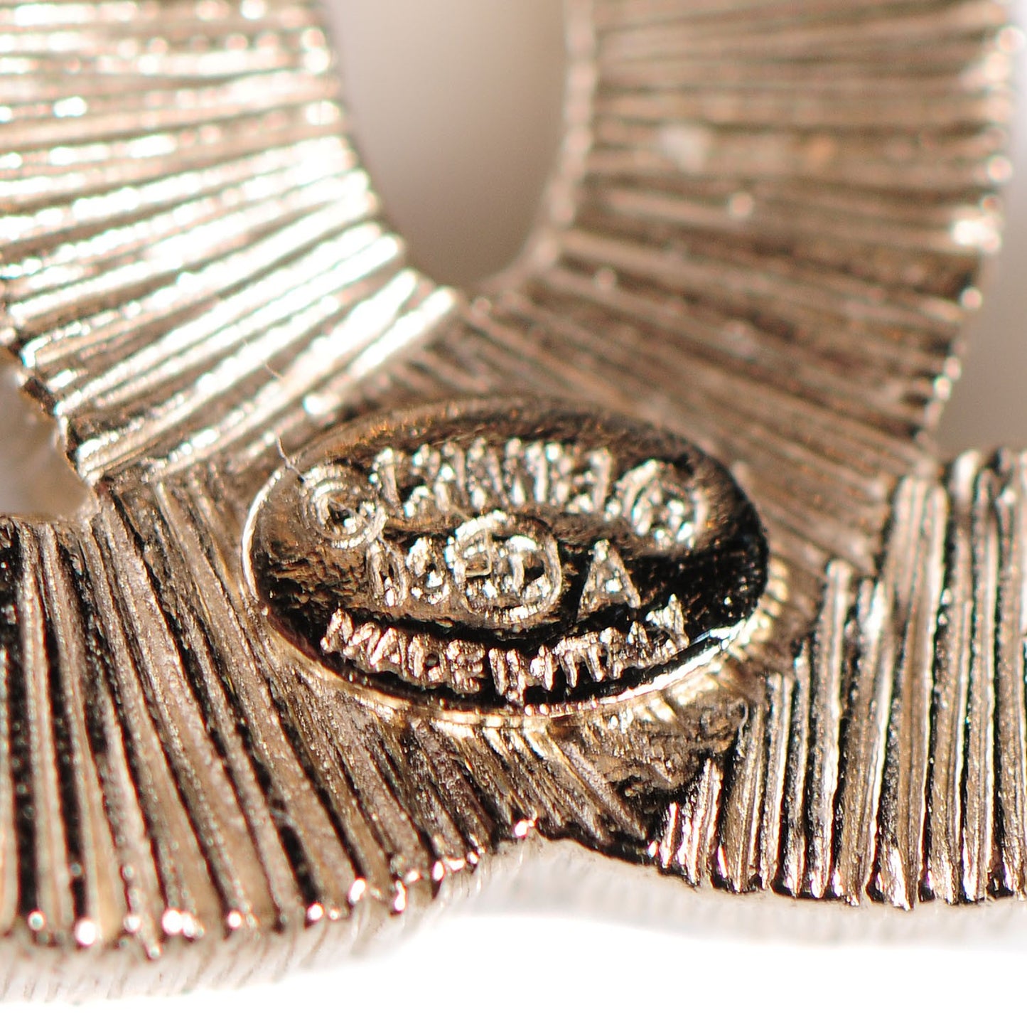 Pearl CC Earrings Gold