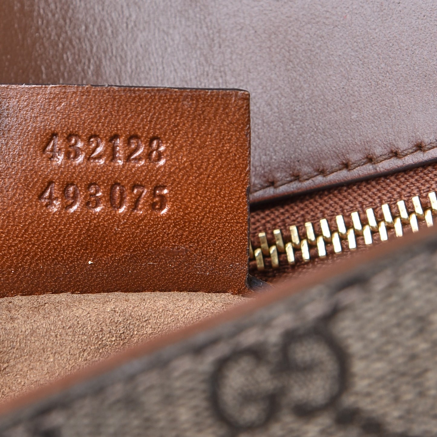 GG Supreme Monogram Medium Messenger Shoulder Bag Beige Cuir