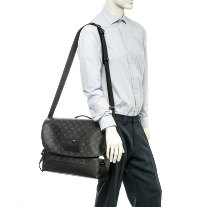 Louis Vuitton Mens Monogram Eclipse Voyager MM Messenger 2 of 8