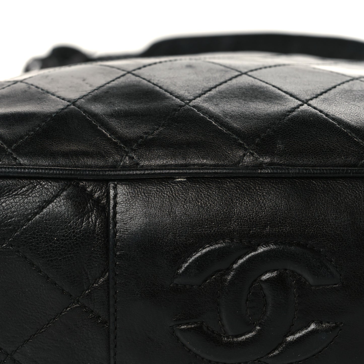 Lambskin Quilted Tassel Camera Case Black