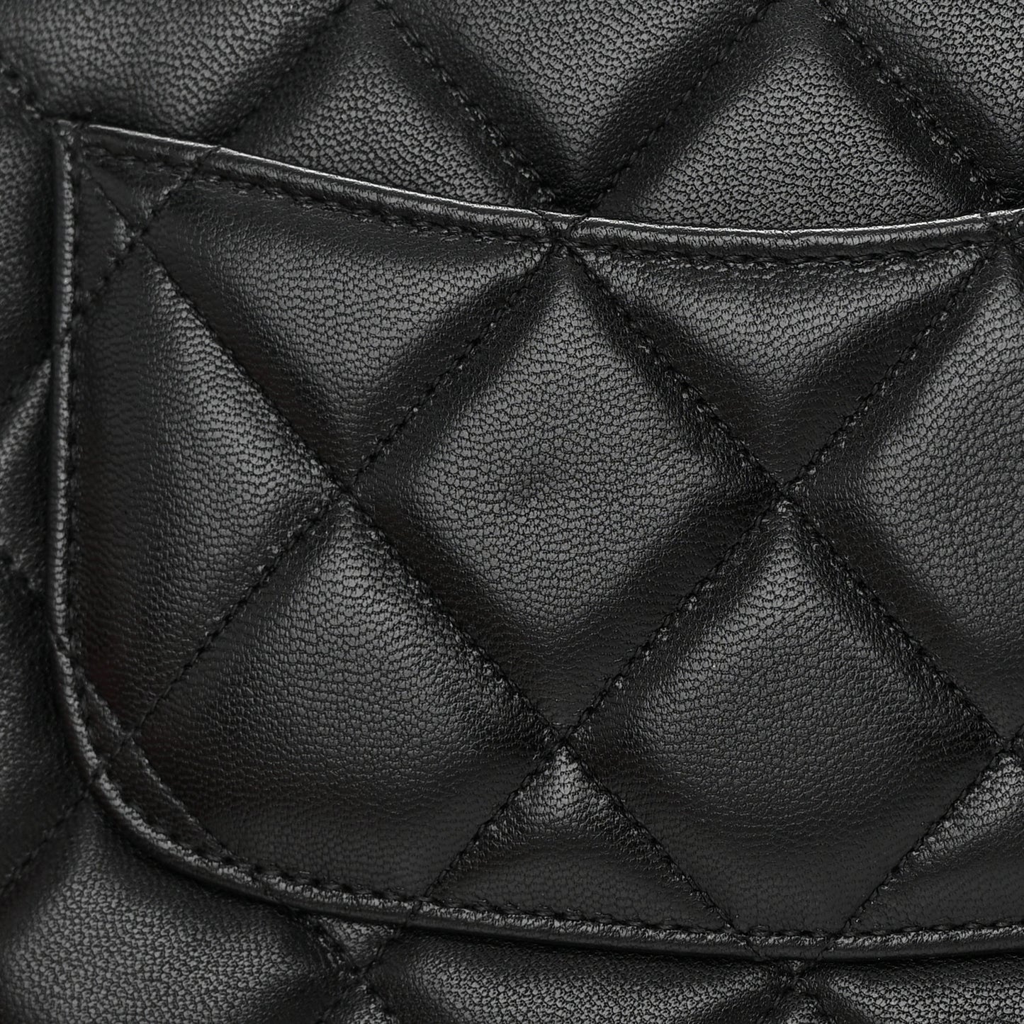 Goatskin Quilted Quilted Like A Wallet Wallet On Chain WOC Black