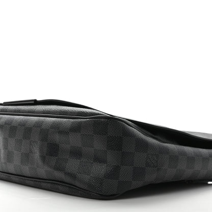 Louis Vuitton Damier Graphite Daniel GM 6 of 9