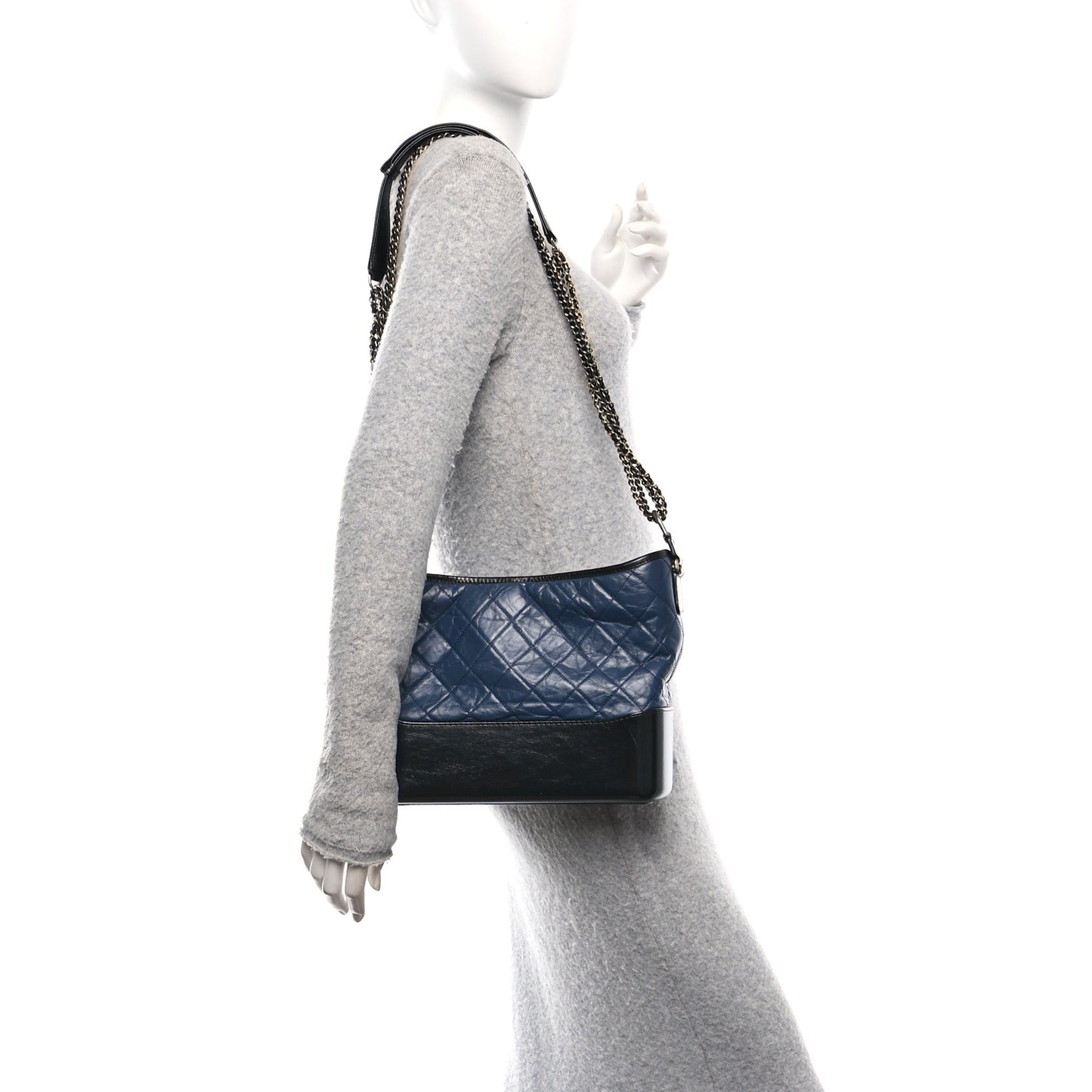 Aged Calfskin Quilted Medium Gabrielle Hobo Navy Black
